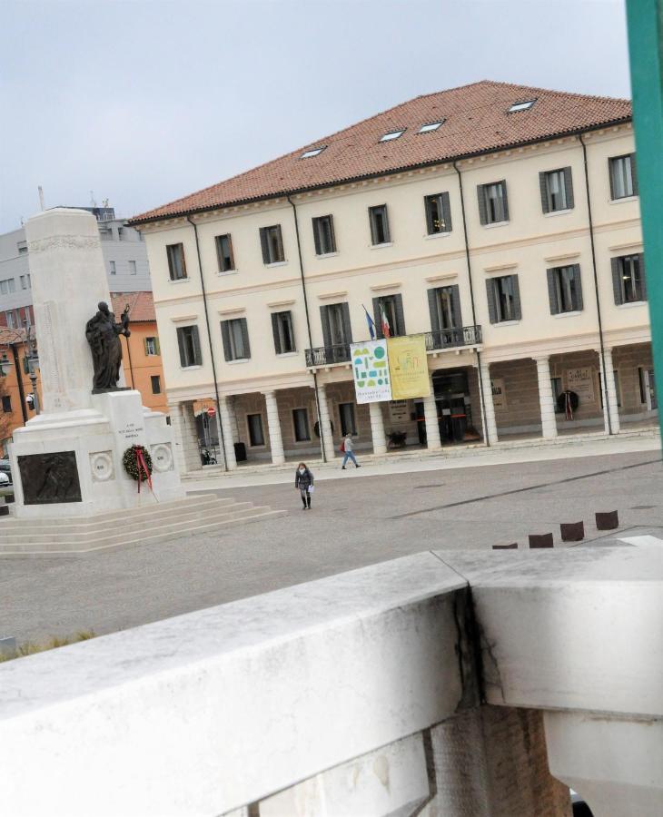 Nazionale Camere Montebelluna Exteriör bild