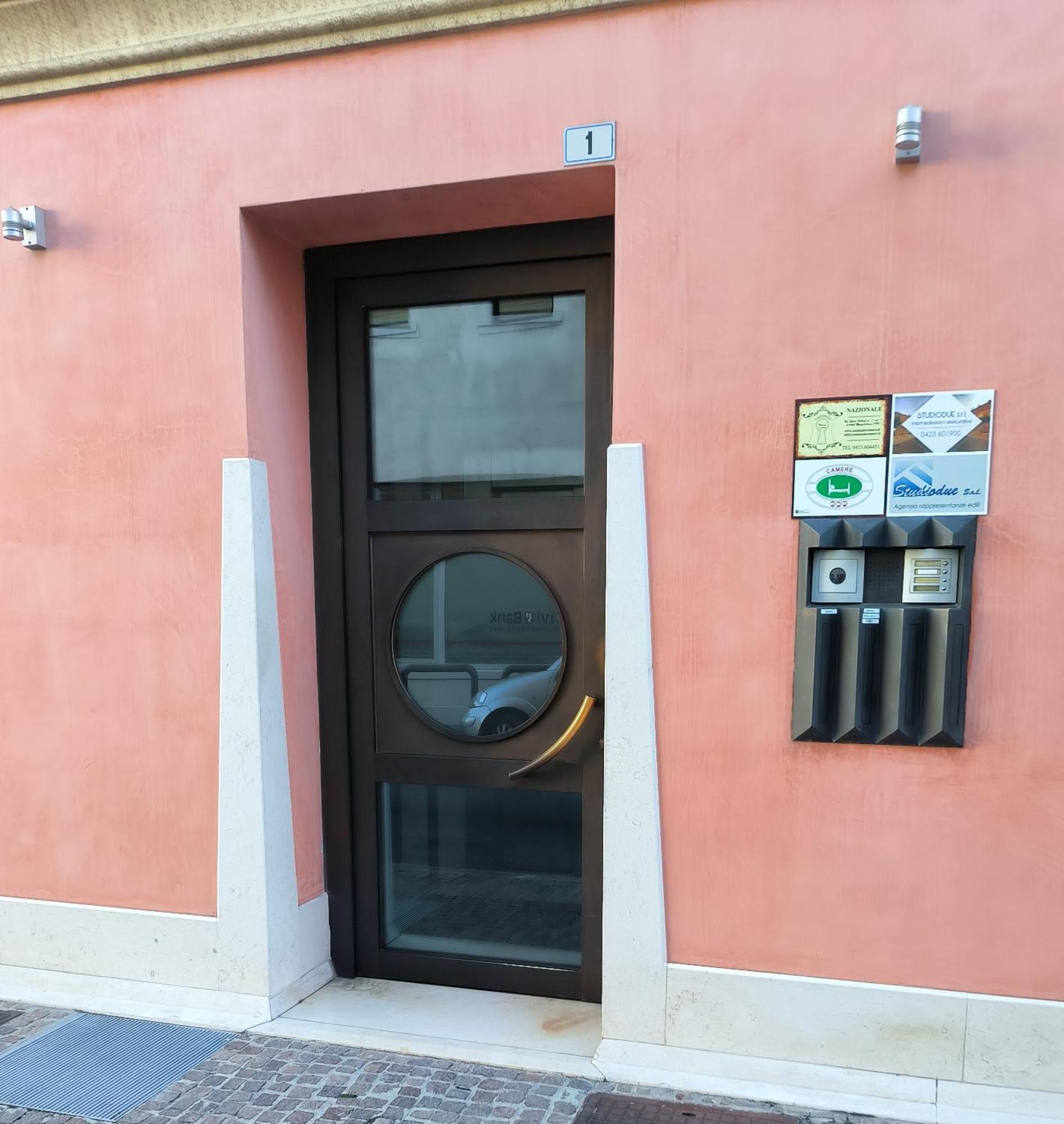 Nazionale Camere Montebelluna Exteriör bild